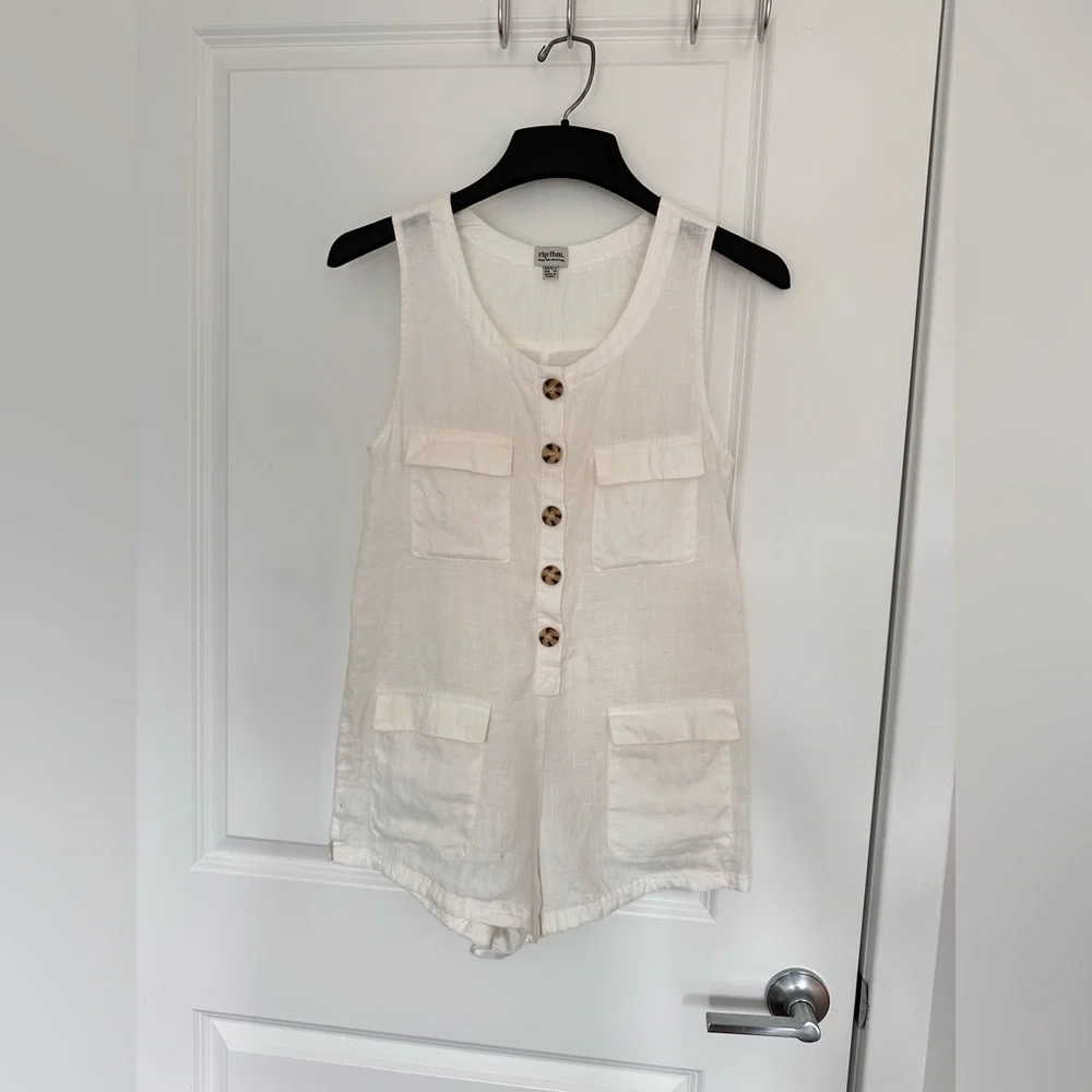 Rhythm 100% linen romper white size XS summer Revolve. Beach - Picture 5 of 11